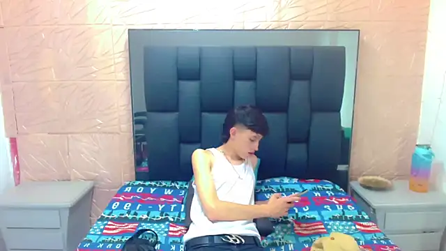 thaigo twink38 online show from 31, 10, 2025