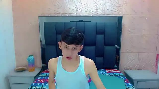 thaigo twink38 online show from 3, 11, 2025
