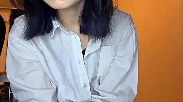 Snapshot of Beeping_Creature chatting on 1, 2, 2026 Beeping Creature online show from 1, 2, 2026