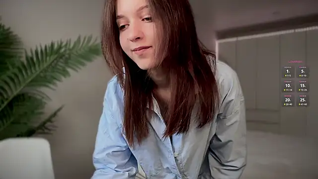 Snapshot of monnymoon chatting on 16, 10, 2025 monnymoon online show from 16, 10, 2025