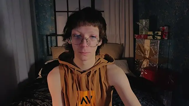 Snapshot of TommieHi chatting on 30, 11, 2025 TommieHi online show from 30, 11, 2025