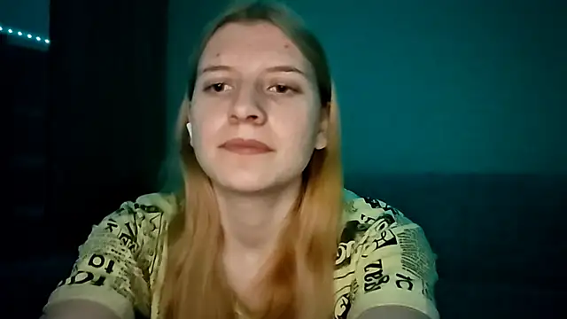 LynteriLain online show from 26, 11, 2025