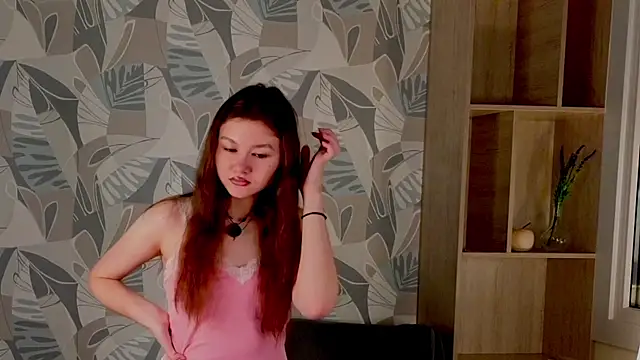 Snapshot of LewisThrone chatting on 1, 11, 2025 LewisThrone online show from 1, 11, 2025