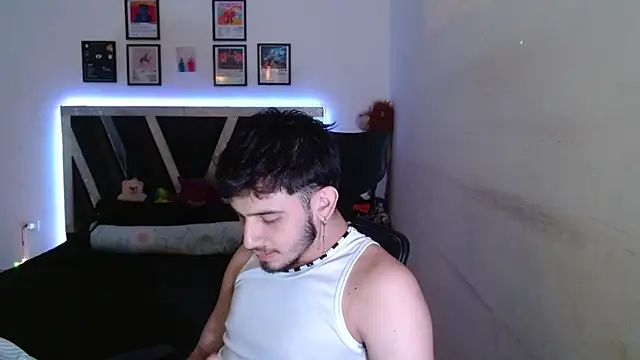 Snapshot of Sebasxxl12 chatting on 21, 12, 2025 Sebasxxl12 online show from 21, 12, 2025