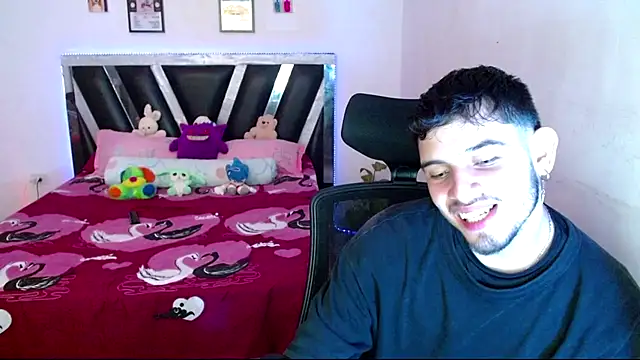 Snapshot of Sebasxxl12 chatting on 7, 6, 2026 Sebasxxl12 online show from 7, 6, 2026