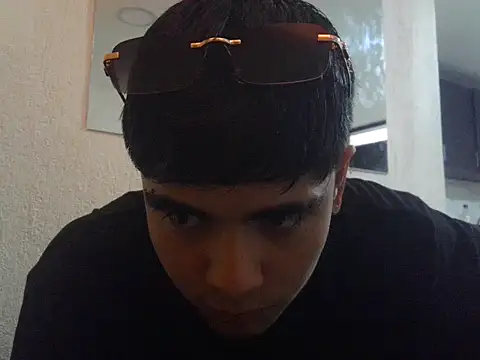 Anthony riverss online show from 28, 9, 2025