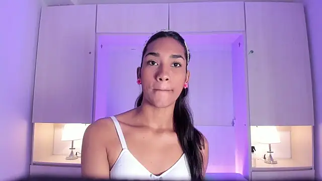 AnahiCollins online show from 19, 2, 2026