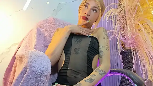Mila Leon online show from 12, 7, 2026