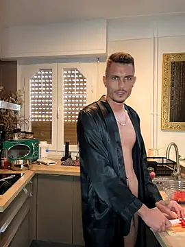 Snapshot of WildFlame2525 chatting on 13, 10, 2025 WildFlame2525 online show from 13, 10, 2025