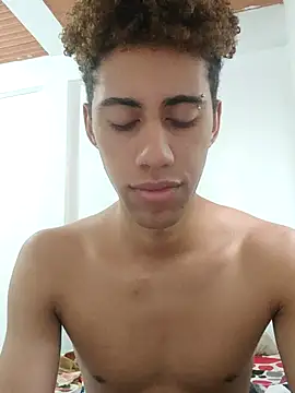 Snapshot of The_boy_good chatting on 11, 10, 2025 The boy good online show from 11, 10, 2025