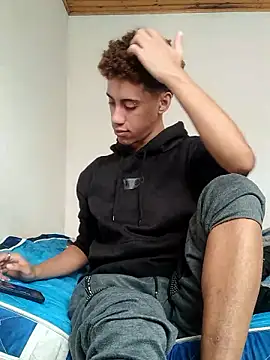 Snapshot of The_boy_good chatting on 8, 11, 2025 The boy good online show from 8, 11, 2025