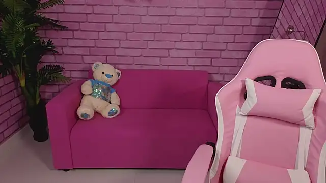 DominiqueSweetie online show from 3, 10, 2025