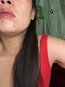 Snapshot of Suna-ny chatting on 12, 10, 2025 Suna-ny online show from 12, 10, 2025