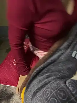 Snapshot of Suna-ny chatting on 24, 11, 2025 Suna-ny online show from 24, 11, 2025