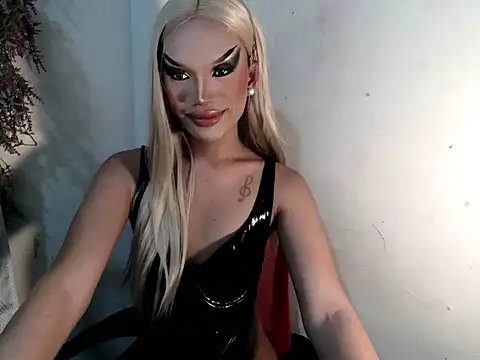 amandareddragon online show from 14, 10, 2025