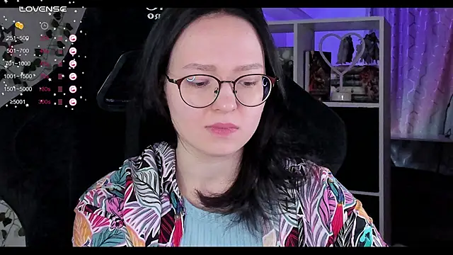 Snapshot of power_robynn chatting on 6, 10, 2025 power robynn online show from 6, 10, 2025