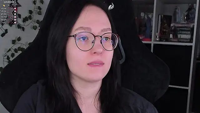 Snapshot of power_robynn chatting on 15, 10, 2025 power robynn online show from 15, 10, 2025