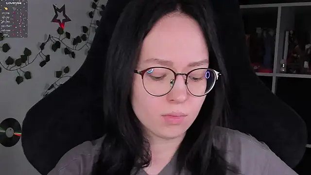 Snapshot of power_robynn chatting on 16, 10, 2025 power robynn online show from 16, 10, 2025