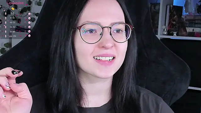 Snapshot of power_robynn chatting on 10, 11, 2025 power robynn online show from 10, 11, 2025