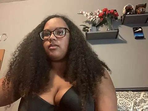 Snapshot of nicolette356 chatting on 7, 10, 2025 nicolette356 online show from 7, 10, 2025