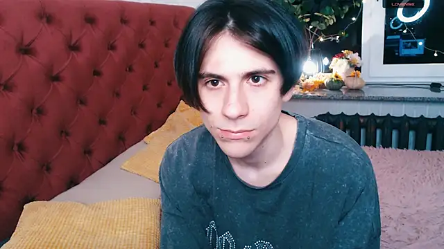 Ellis Rin online show from 23, 11, 2025