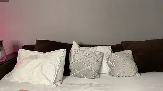 petalpage online show from 10, 11, 2025