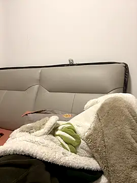 JdhdSjdj online show from 18, 11, 2025