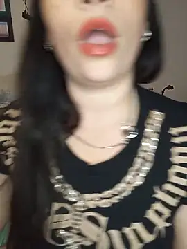Snapshot of Amarteverdaderamente chatting on 2, 8, 2026 Amarteverdaderamente online show from 2, 8, 2026
