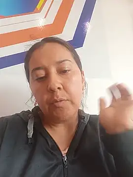 Snapshot of linda_swett chatting on 14, 7, 2026 linda swett online show from 14, 7, 2026