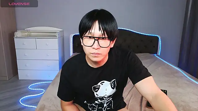 KaiChicken online show from 4, 2, 2026