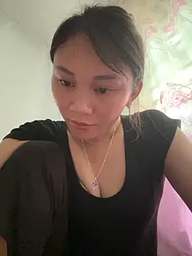 Snapshot of Ami-mi00 chatting on 2, 10, 2025 Ami-mi00 online show from 2, 10, 2025