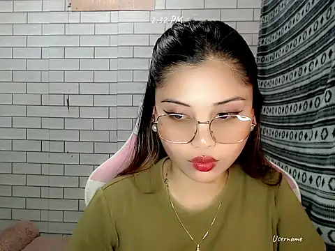 pinay old lover online show from 10, 11, 2025