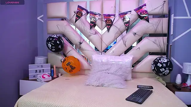 Jazmin ny online show from 18, 10, 2025