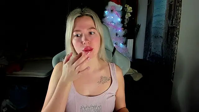 stefany and bettany online show from 19, 1, 2026