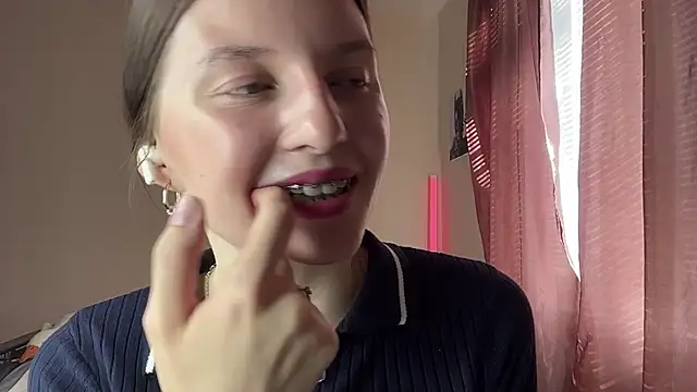 Snapshot of JanellHousen chatting on 11, 6, 2026 JanellHousen online show from 11, 6, 2026