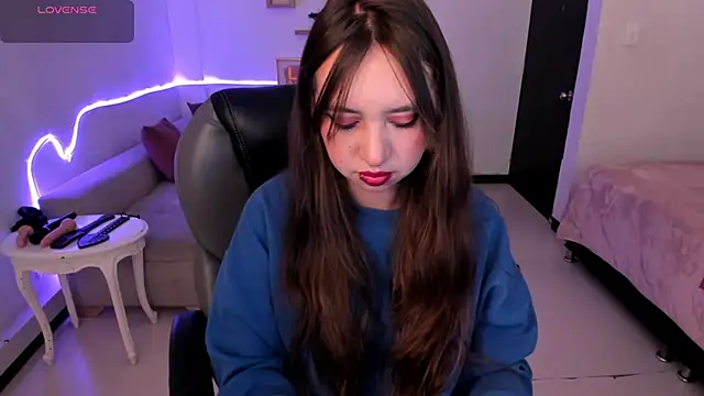 Snapshot of Scarlett__Cooper__ chatting on 3, 11, 2025 Scarlett Cooper online show from 3, 11, 2025