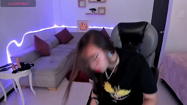 Snapshot of Scarlett__Cooper__ chatting on 10, 11, 2025 Scarlett Cooper online show from 10, 11, 2025