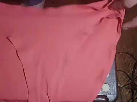 Snapshot of macKnd chatting on 18, 10, 2025 macKnd online show from 18, 10, 2025