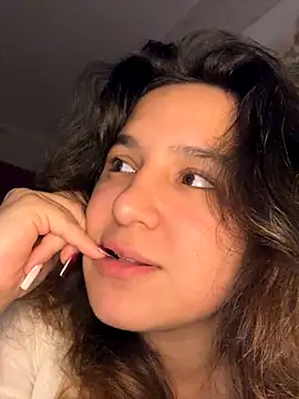 Snapshot of Luisaa_rosee chatting on 10, 10, 2025 Luisaa rosee online show from 10, 10, 2025