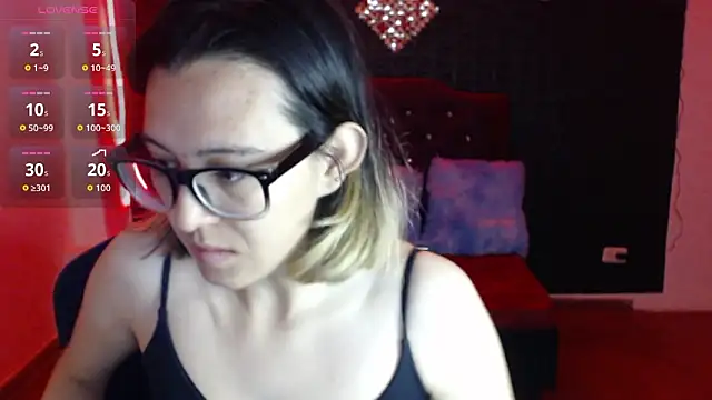 cristal hills 19 online show from 3, 2, 2026