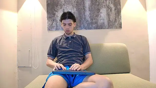 Snapshot of ISRAEL_GRAY chatting on 8, 10, 2025 ISRAEL GRAY online show from 8, 10, 2025