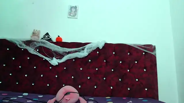 Snapshot of Lia_Carter_ chatting on 1, 11, 2025 Lia Carter online show from 1, 11, 2025