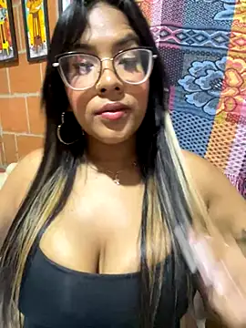 Snapshot of Mery_Sexx chatting on 19, 10, 2025 Mery Sexx online show from 19, 10, 2025