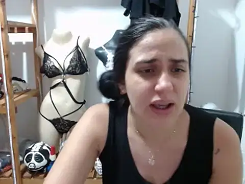 Snapshot of Mia_Angelxx chatting on 14, 10, 2025 Mia Angelxx online show from 14, 10, 2025