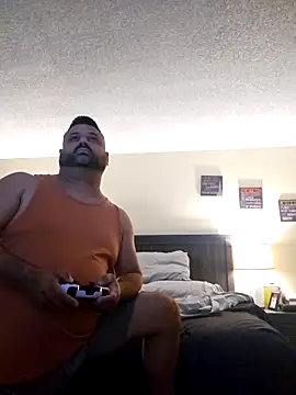 Snapshot of Roddog18 chatting on 16, 11, 2025 Roddog18 online show from 16, 11, 2025