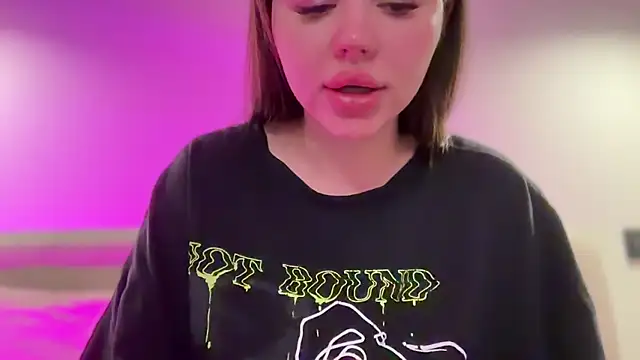 AlmaryKim online show from 4, 11, 2025