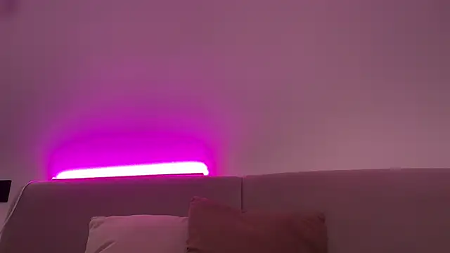 AlmaryKim online show from 7, 3, 2026