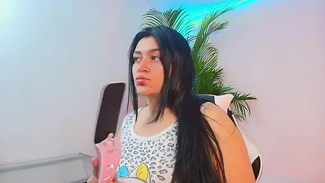 alejitasweet online show from 4, 10, 2025