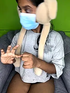 Snapshot of SukiyamaAsia chatting on 8, 10, 2025 SukiyamaAsia online show from 8, 10, 2025