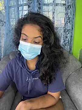 Snapshot of SukiyamaAsia chatting on 31, 10, 2025 SukiyamaAsia online show from 31, 10, 2025